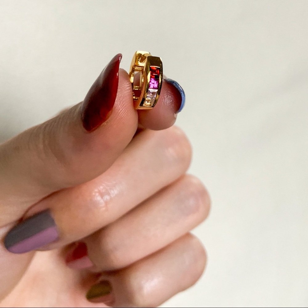 18K Gold Garnet & Amethyst Gemstone Hoop Earrings